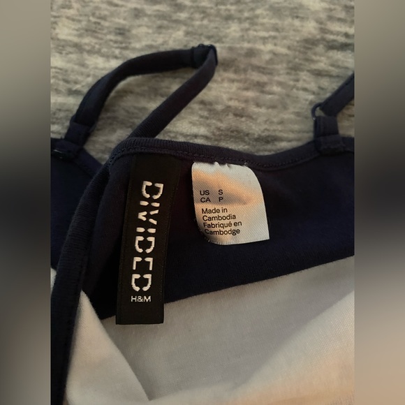 Bodysuits - Picture 6 of 9